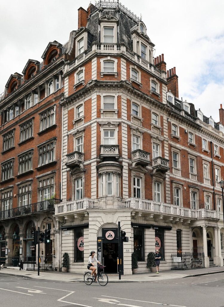 Tripcel-UK-LONDON